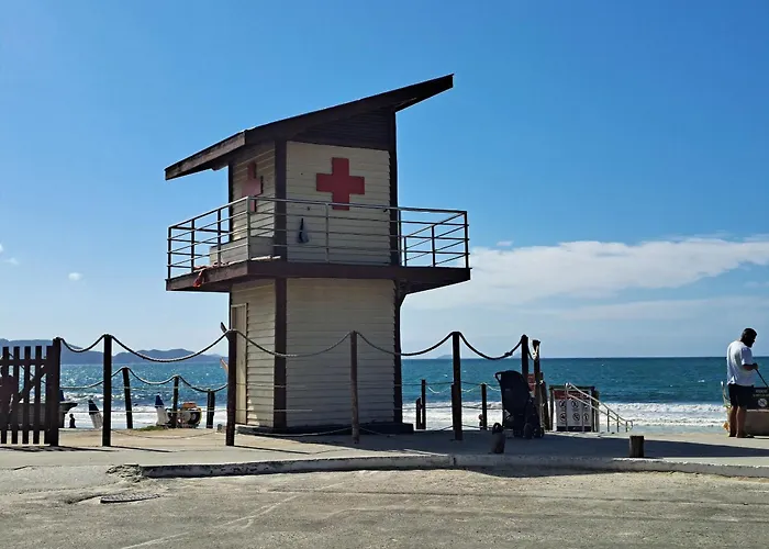 Incrivel 2 Quartos Com Vaga Orla Praia Do Pero